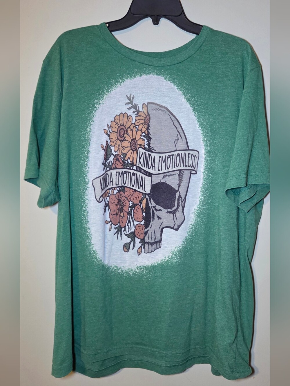 Kinda Emotional Kinda Emotionless Skull Floral Graphic T-Shirt Green 2XL